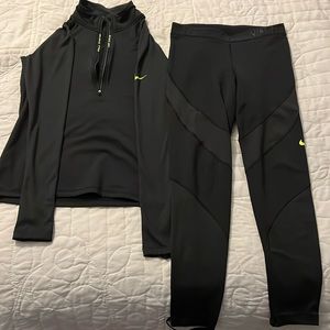 Nike Pro Hyperwarm Legging/Pullover Set